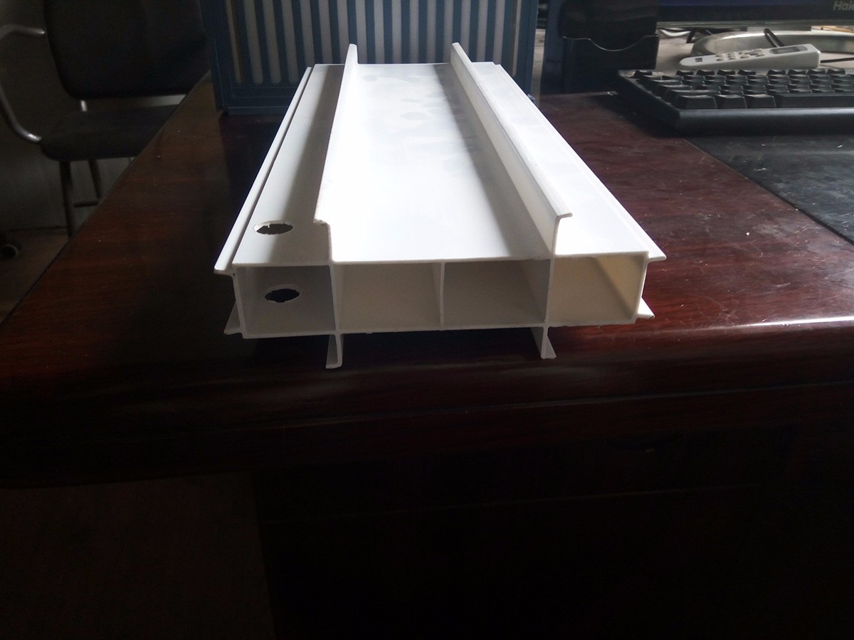 甘肃立面拉缝板 (1)150MM宽拉缝板